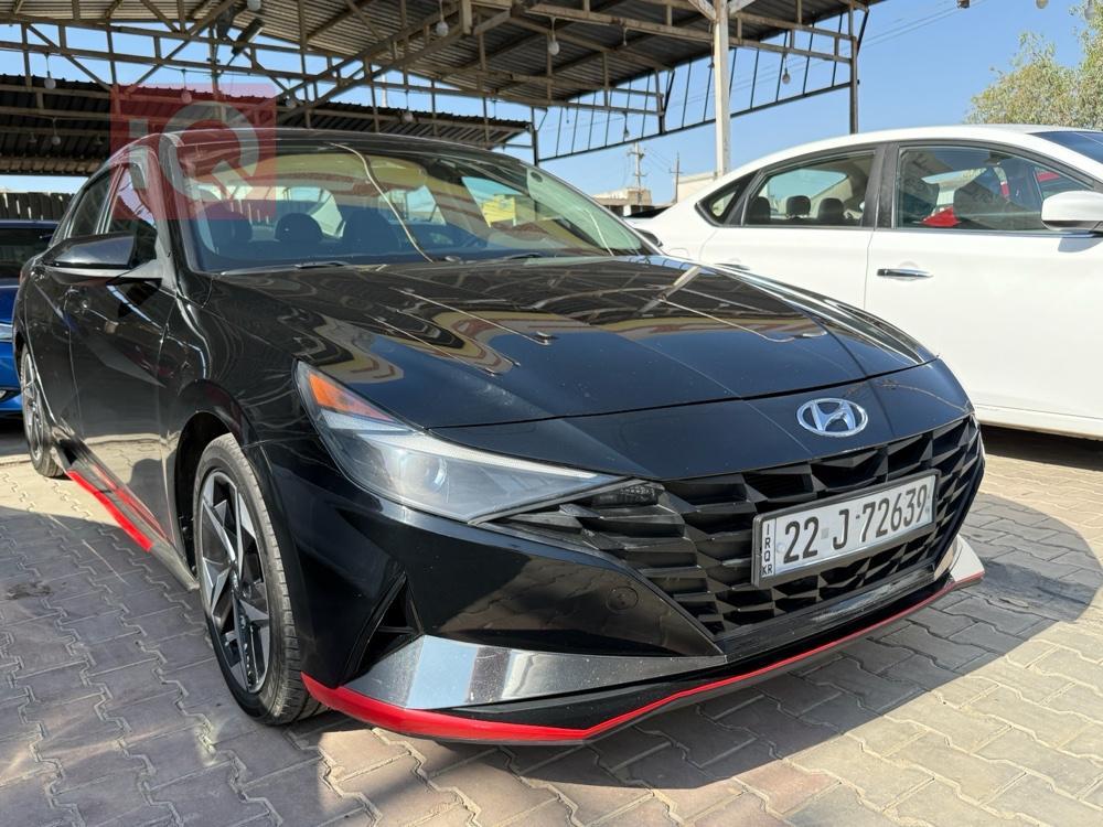 Hyundai Elantra